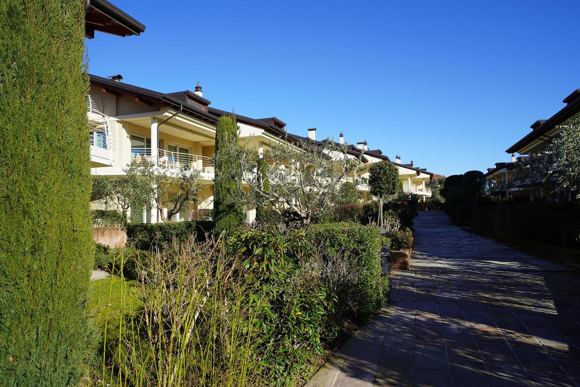Resort Caesar C4 Sirmione - Gardagate Exterior photo